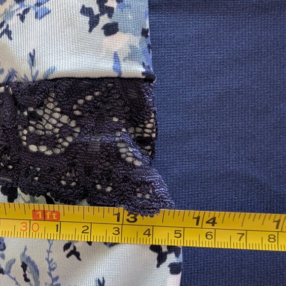 Ruby Ribbon Lace Full Support Bra tank Size 40 Lt Blue with Flowers Like New - Picture 5 of 9